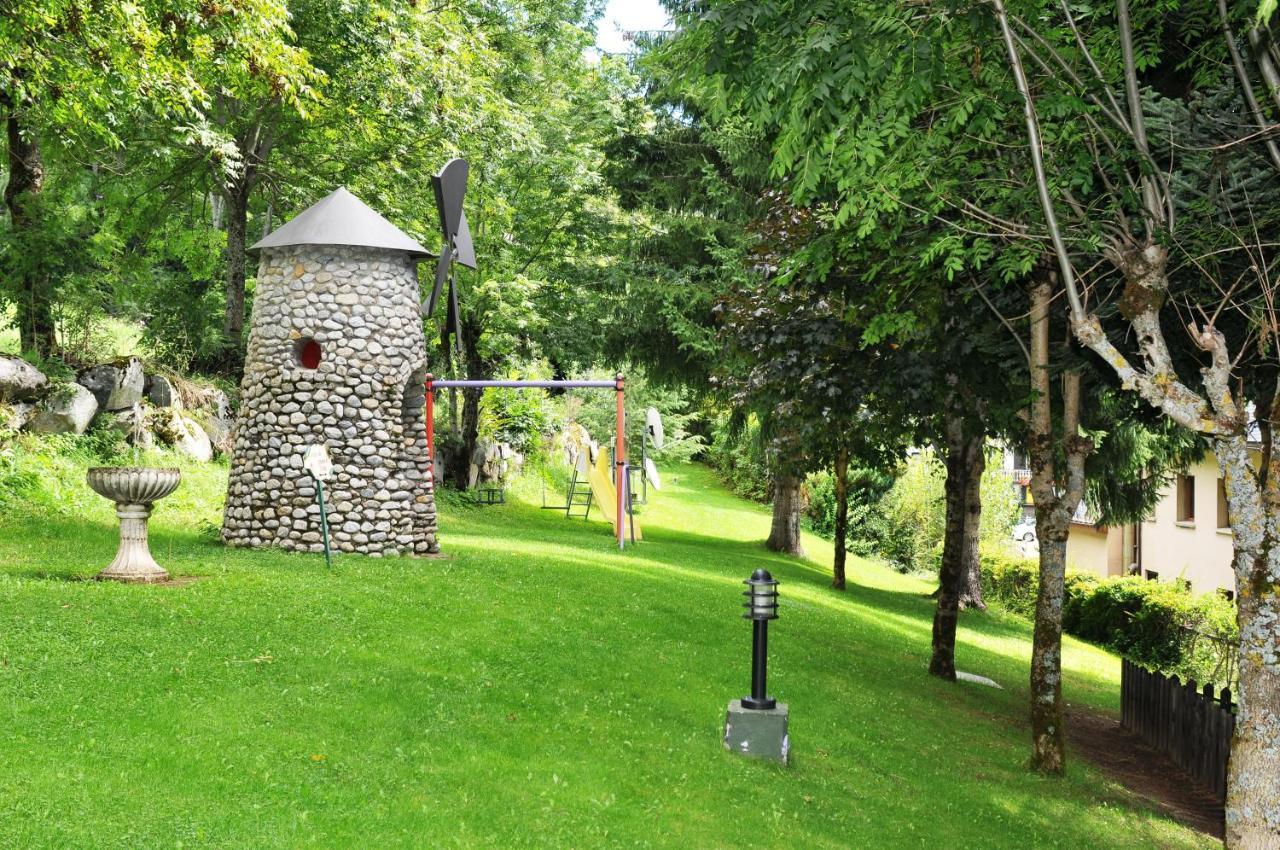 Petit Lacreu Hotel 3*